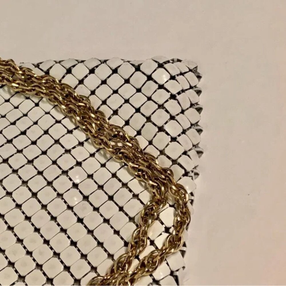 Vintage Whiting & Davis White Metal Mesh Handbag Gold Chain Link Straps 10” - Picture 3 of 12